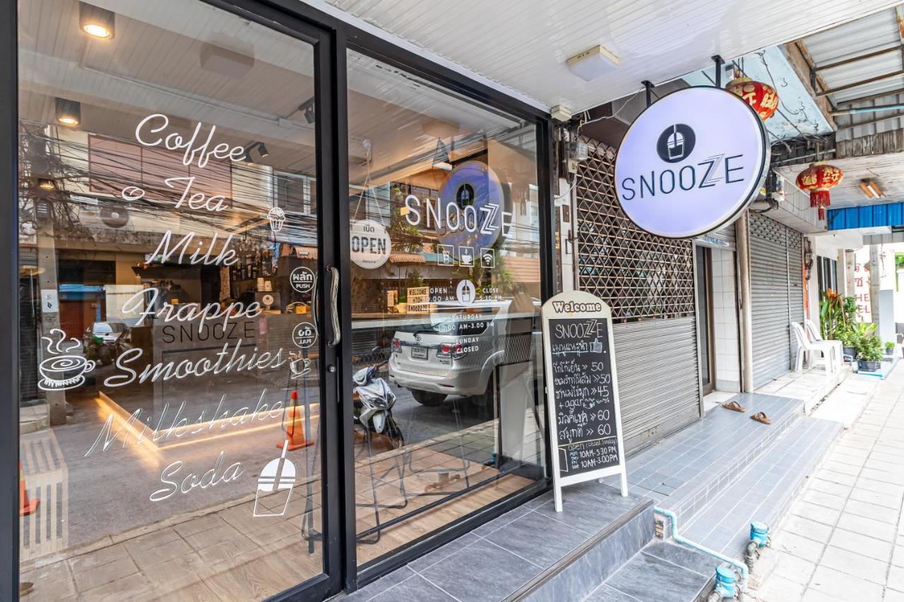 Snoozzze Hostel ใกล้รถไฟฟ้า ย่านบางรัก (Adults Only) Бангкок Екстер'єр фото